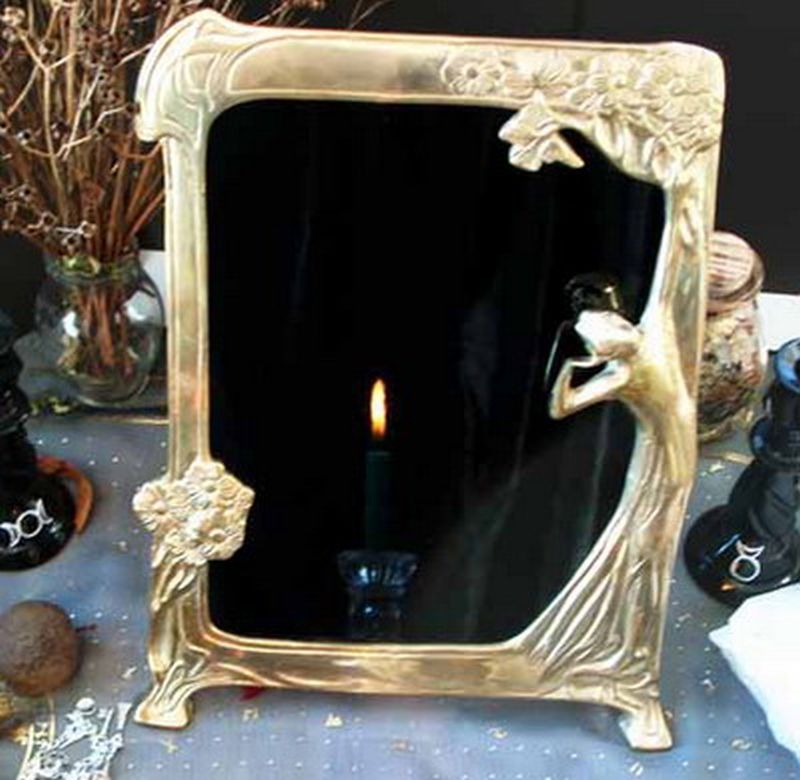 Зеркало из обсидиана. Черное зеркало обсидиан. Обсидиановое зеркало. Волшебное черное зеркало. Зеркало из обсидиана черного.