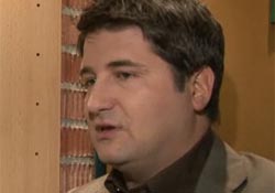 A TV2-höz igazol Hajdú Péter? Kínozták társukat a diáklányok!