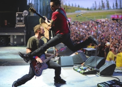 A Pearl Jam 20. szülinapján a mozikat is meg akarja hódítani