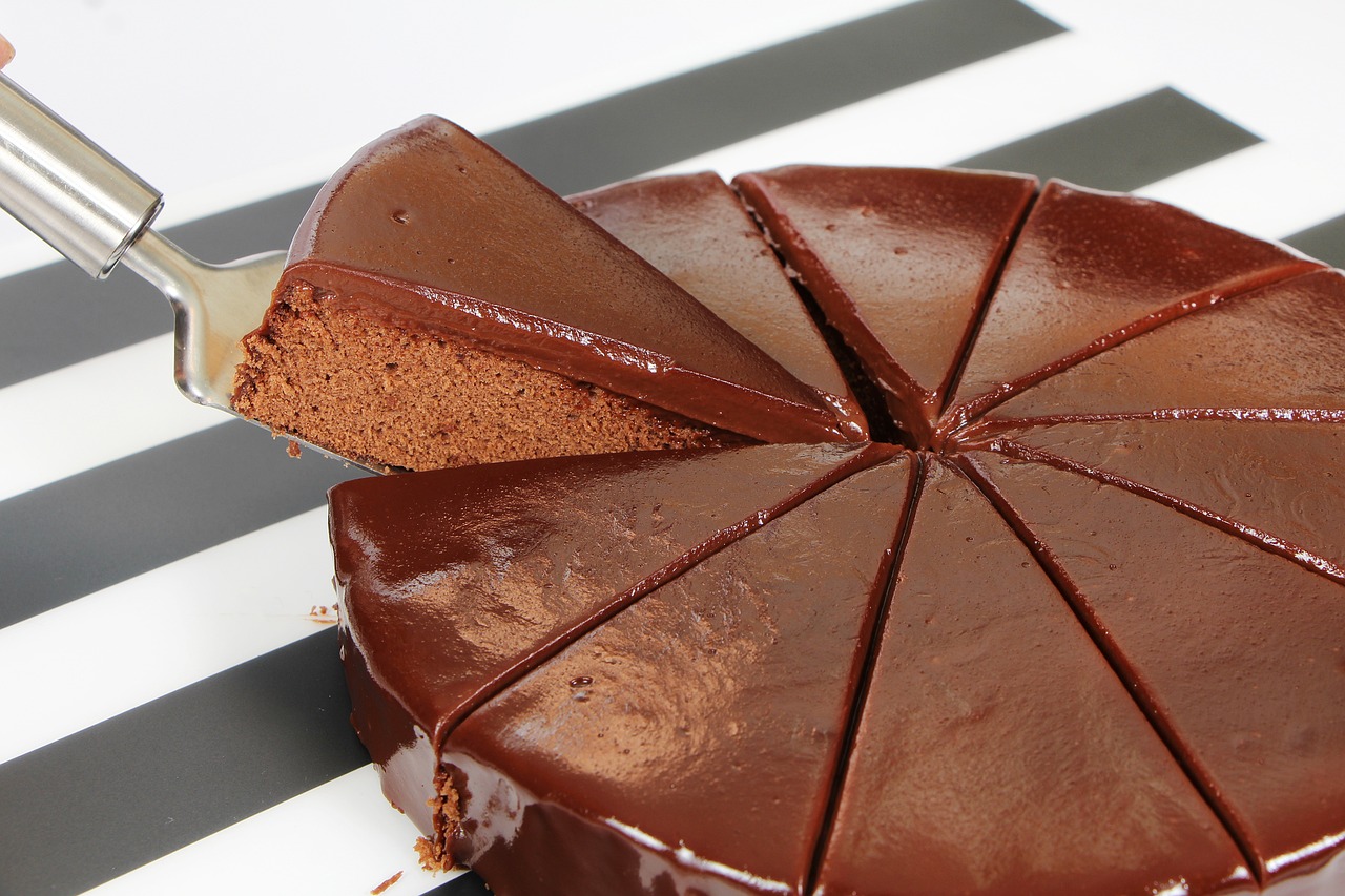 Expressz csokitorta - ünnepivé varázsló tippekkel!
