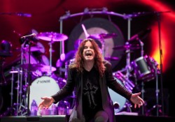 Black Sabbath az angol rocklista élén