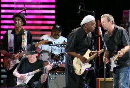 Clapton negyedszer is megrendezi a Crossroads Gitár Fesztiválját