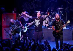 A brit rocklista élén az amerikai Down metal banda