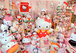 A világ legnagyobb Hello Kitty rajongója