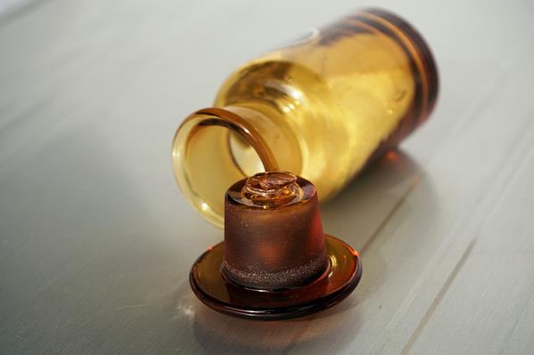 Gyöngy vagy tabletta? - Személyes hangon a homeopátiáról és másról