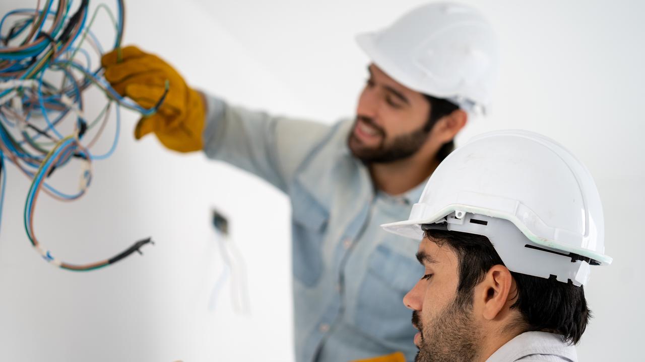 Villanyszerelés kötések biztonságosan