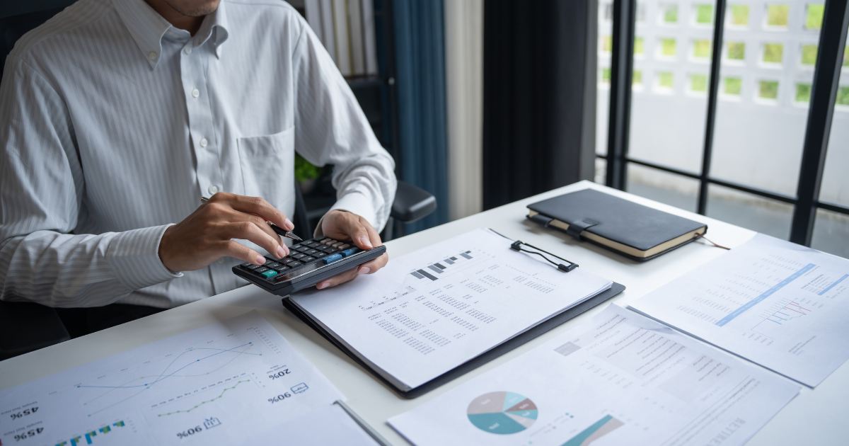 Hitel cégek számára - Kalkuláld ki a hitel kalkulátor segítségével